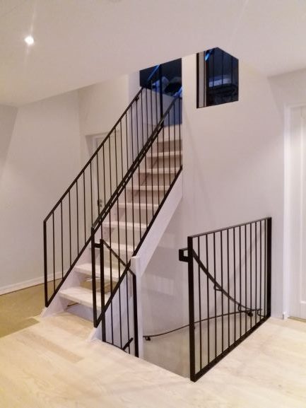 Trappräcke inomhus - Lundgrens Smide